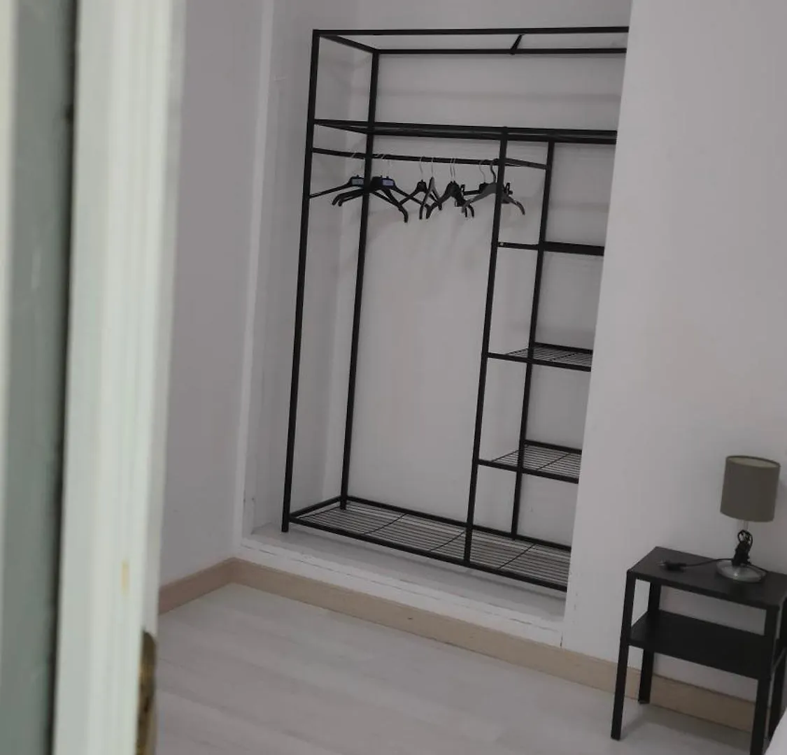 Piso Con Parkinprivado Y A10Minutosdelaplayaandando Apartment Malaga